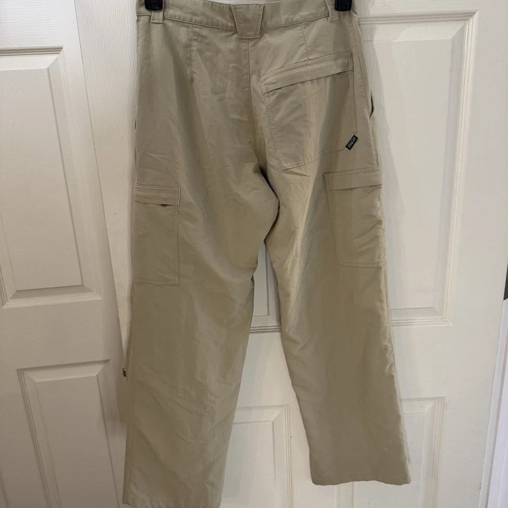 Patagonia Adventure Pants MENS 30 Cargo Vented Pockets Straight Leg Hiking‎